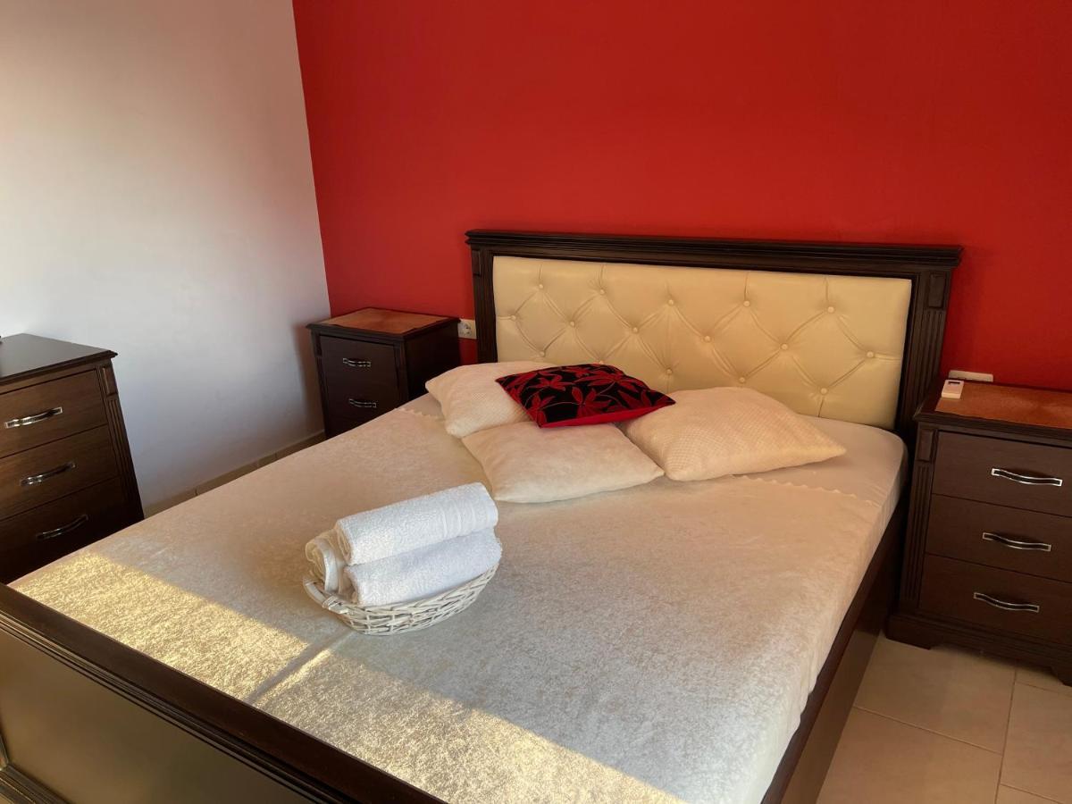 Wave Apartments Saranda Luaran gambar