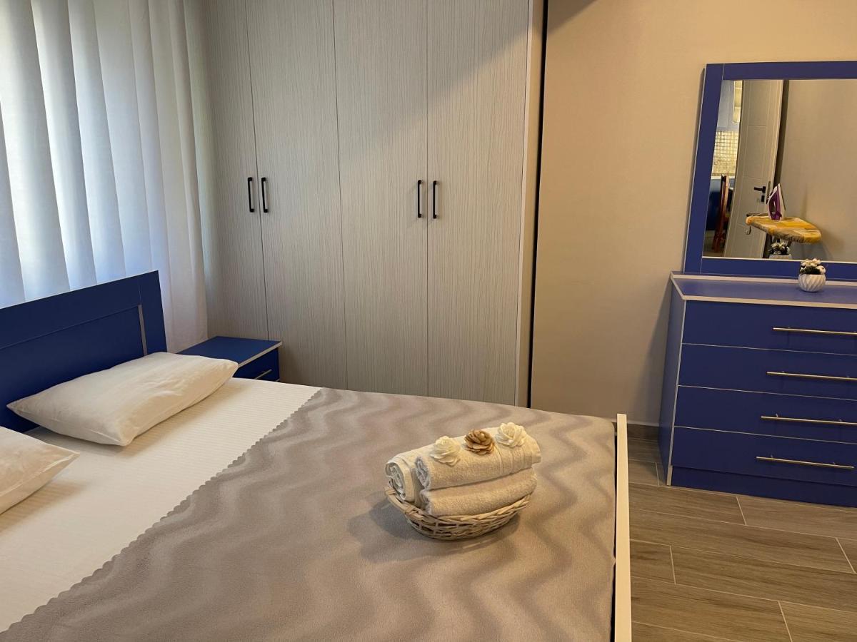 Wave Apartments Saranda Luaran gambar