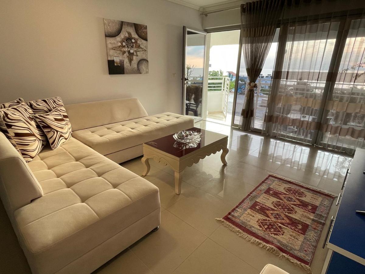 Wave Apartments Saranda Luaran gambar
