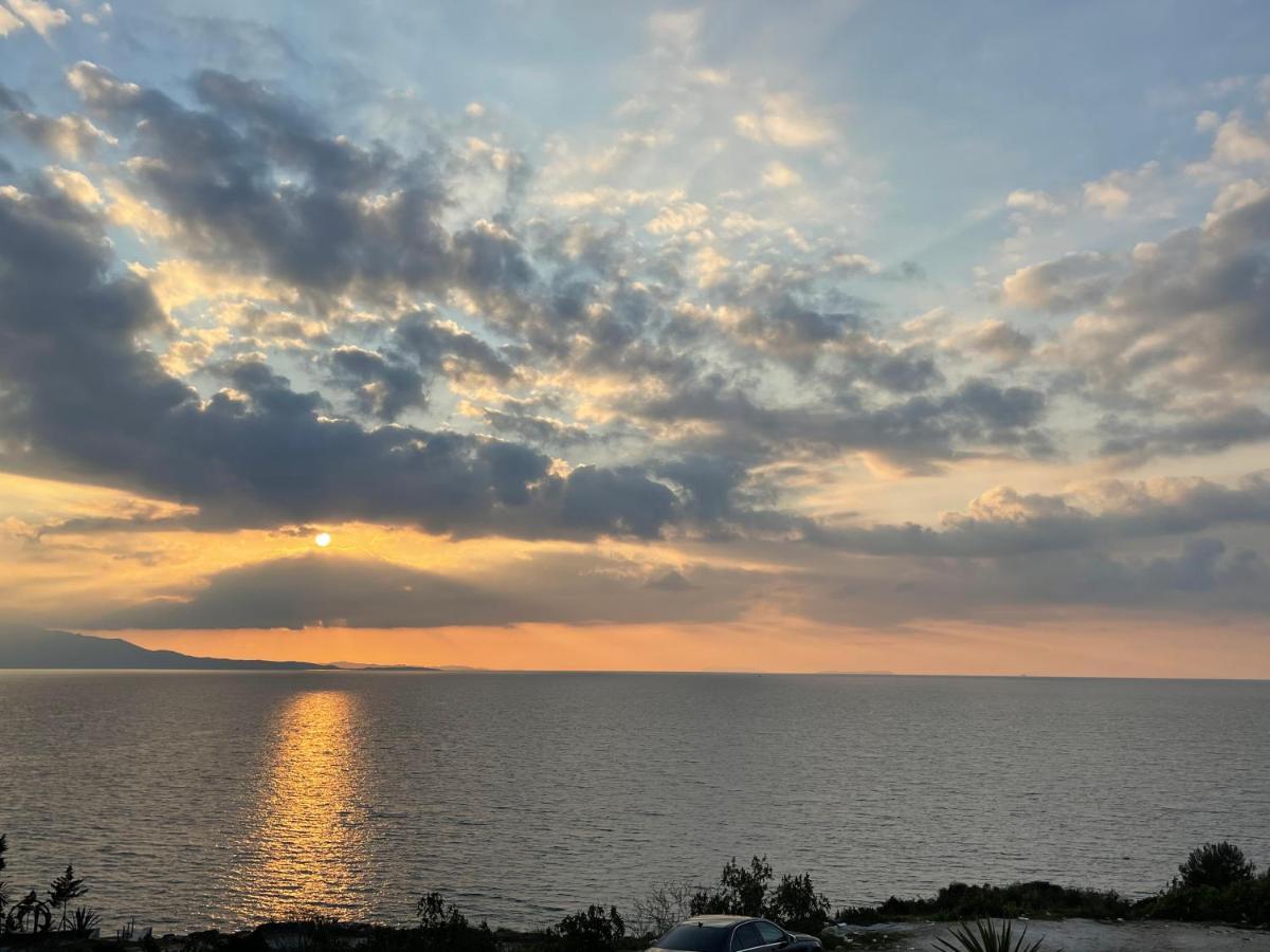 Wave Apartments Saranda Luaran gambar