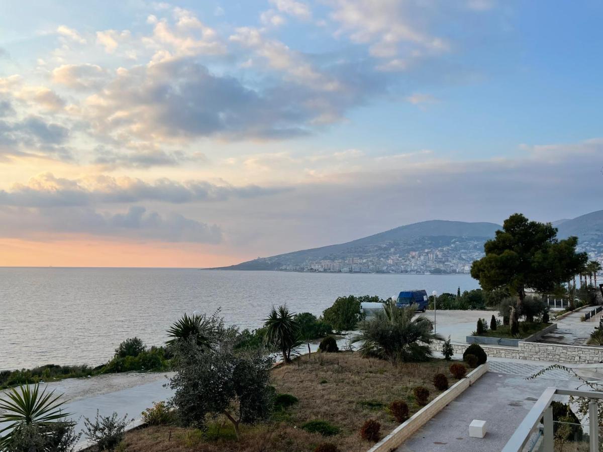Wave Apartments Saranda Luaran gambar