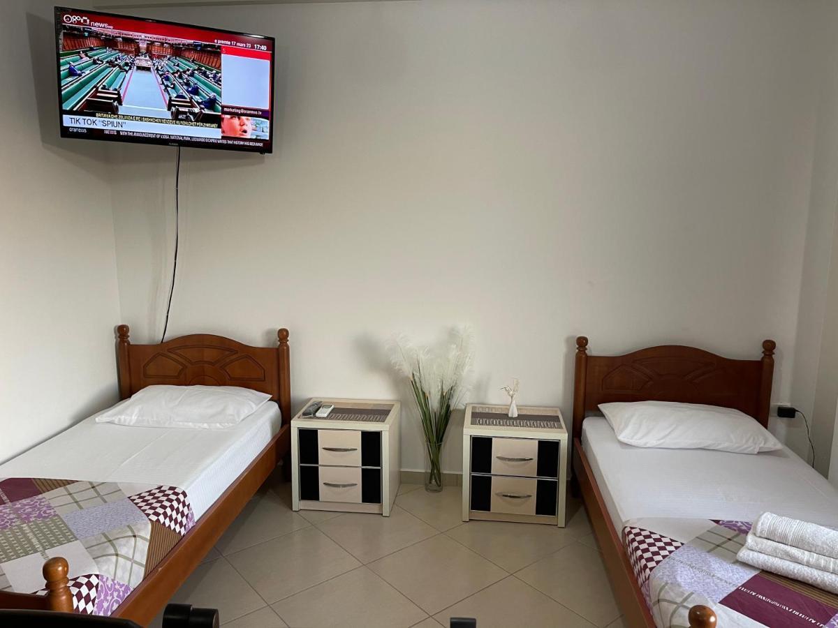 Wave Apartments Saranda Luaran gambar