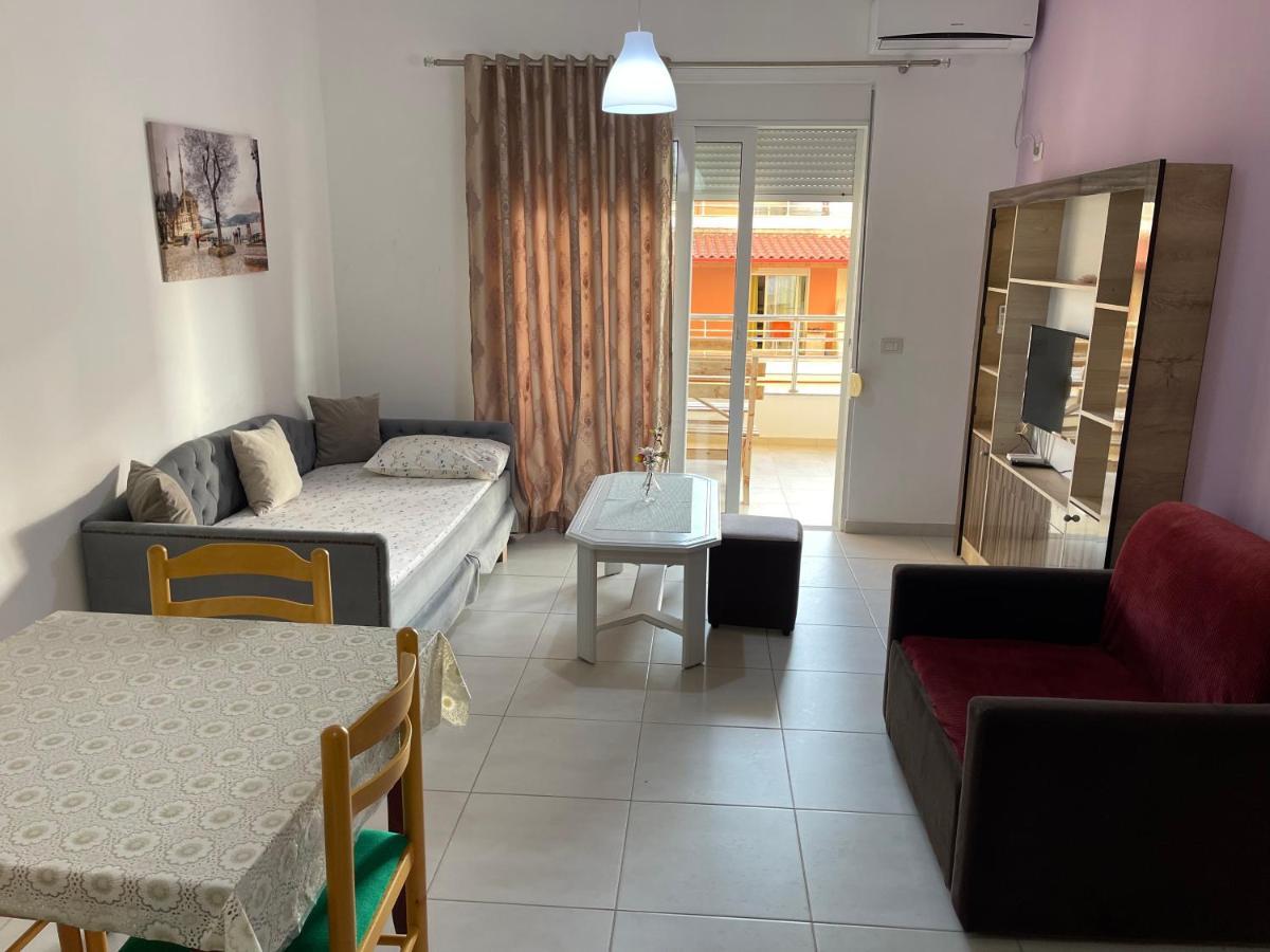 Wave Apartments Saranda Luaran gambar