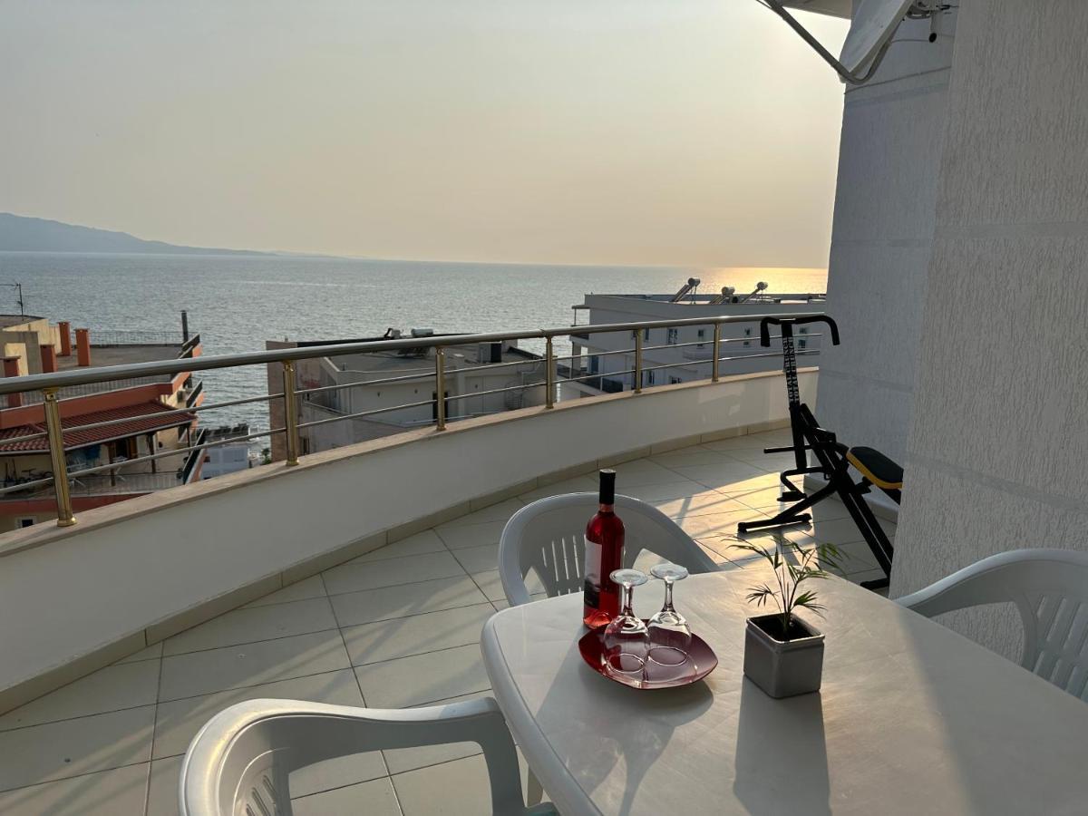 Wave Apartments Saranda Luaran gambar