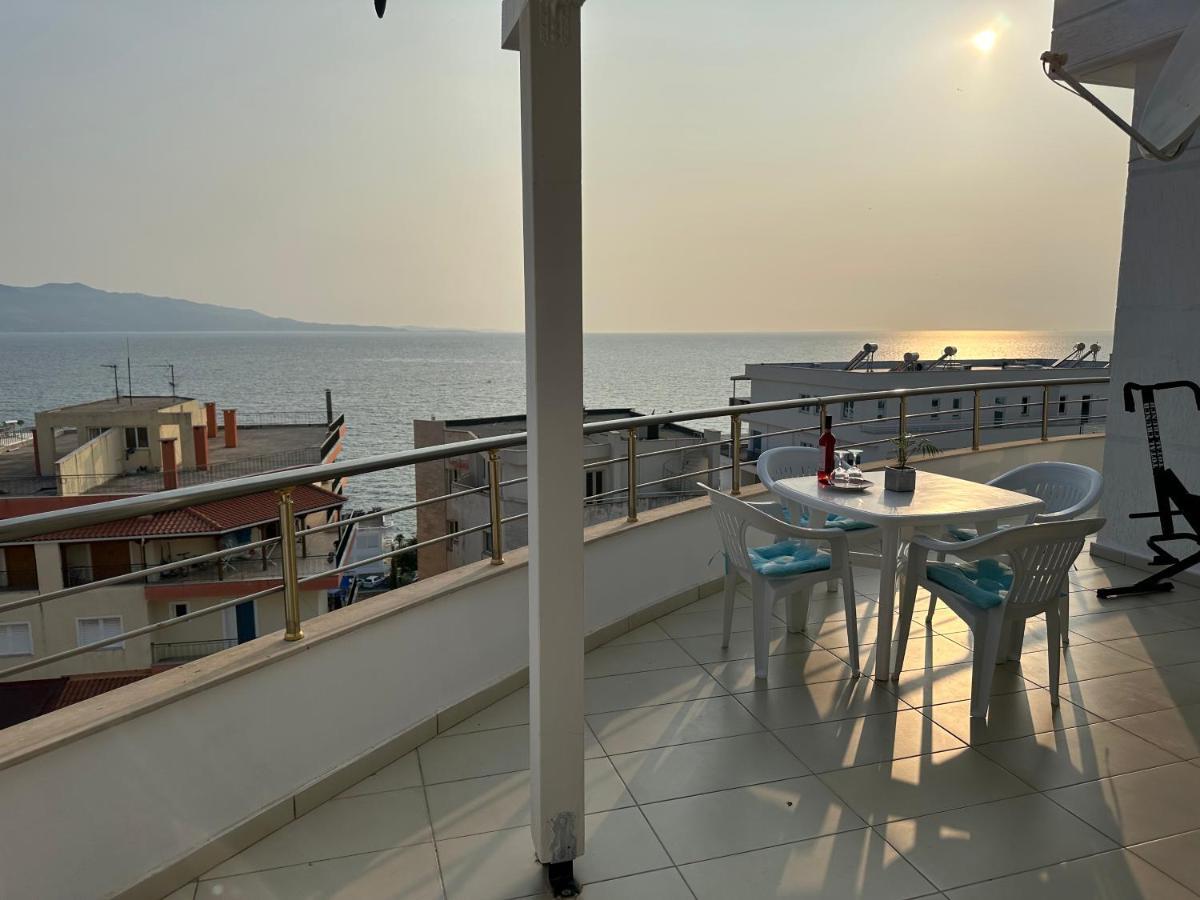 Wave Apartments Saranda Luaran gambar
